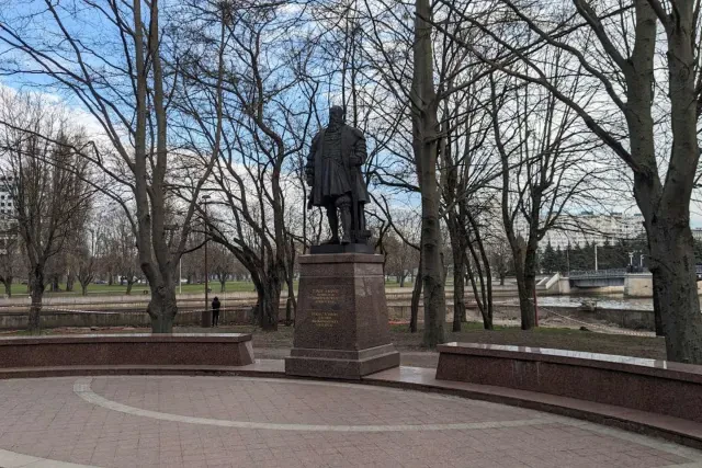 Квест «Мобильная квест-экскурсия "В поисках Радзивилловской рукописи"»